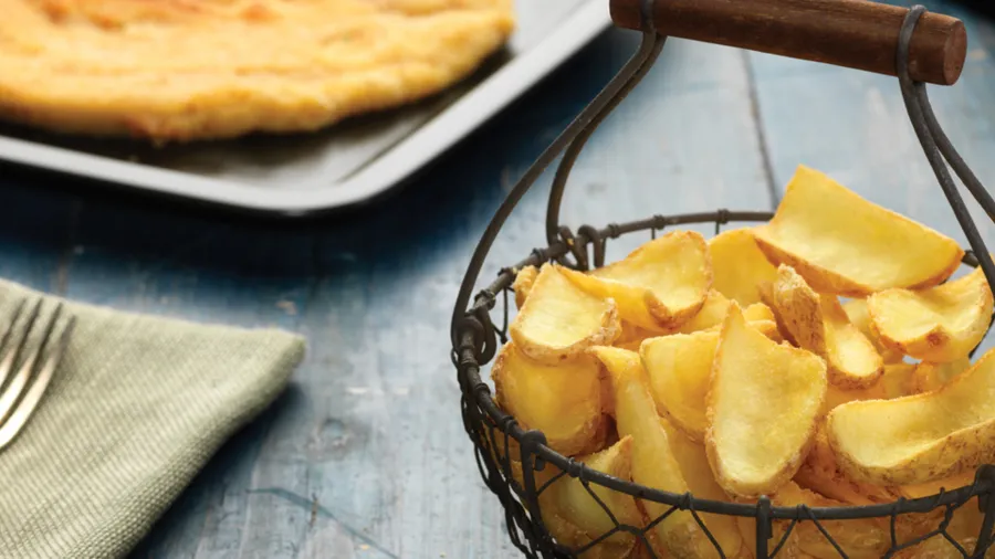 talian Menu Cotoletta and Potato Dippers