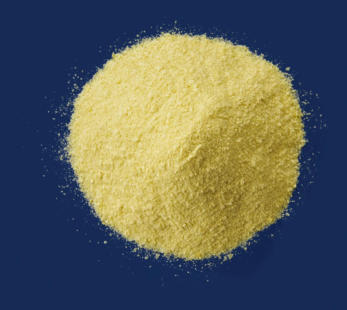 yellow_flakes_1_mm_lamb_weston_ambient